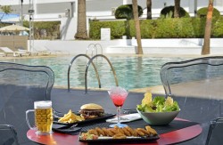 29SolHouseTrinidad-PlayBar